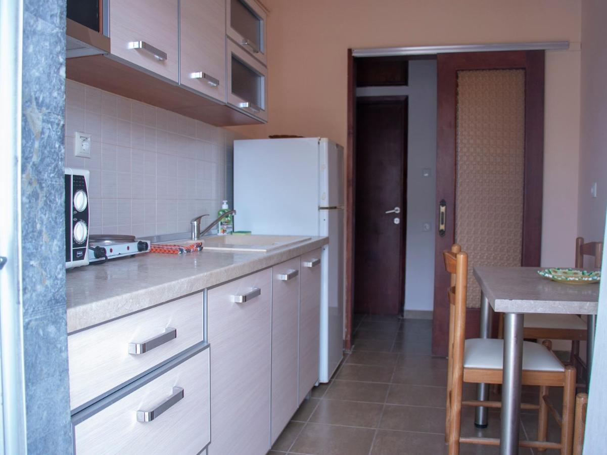 Maria Apartments Паралія-Діонісіу Екстер'єр фото